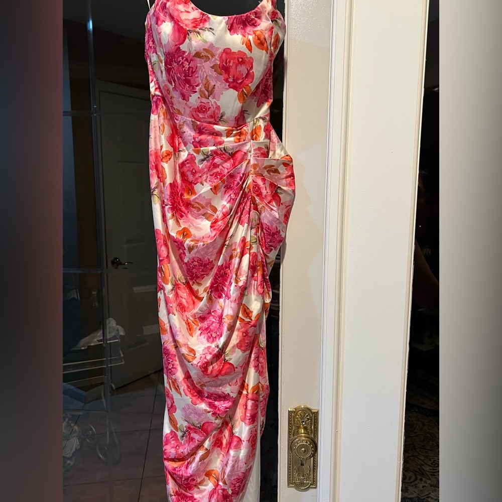 Alamour The Label Zinna Dress - Picture 3 of 4